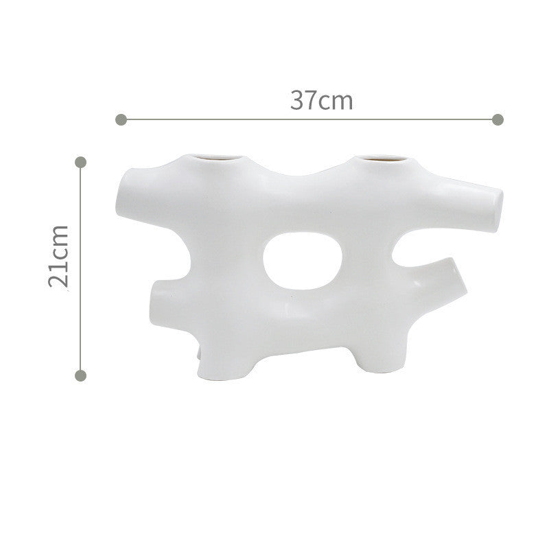 Nordic Ceramic Flower Vase
White Minimalist Home Decor Vase
Irregular Shaped Ceramic Vase
Modern Nordic Table Decoration
Aesthetic Ceramic Art Vase